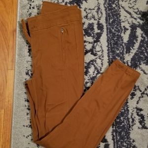 Rust skinny pants
